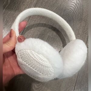 Brand NEW white winter earmuffs with knitted design